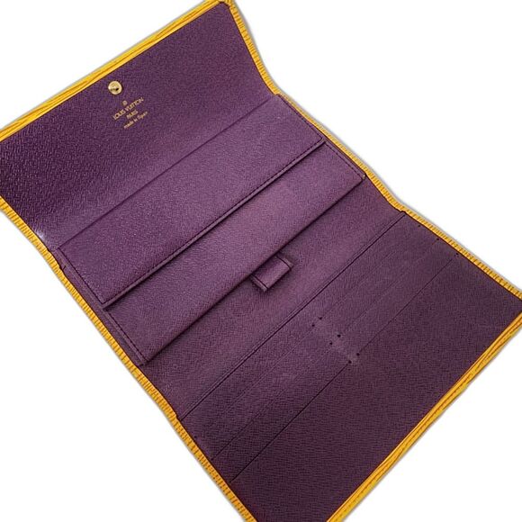 Louis Vuitton LV Sarah Epi Yellow Trifold Wallet - Picture 4 of 10